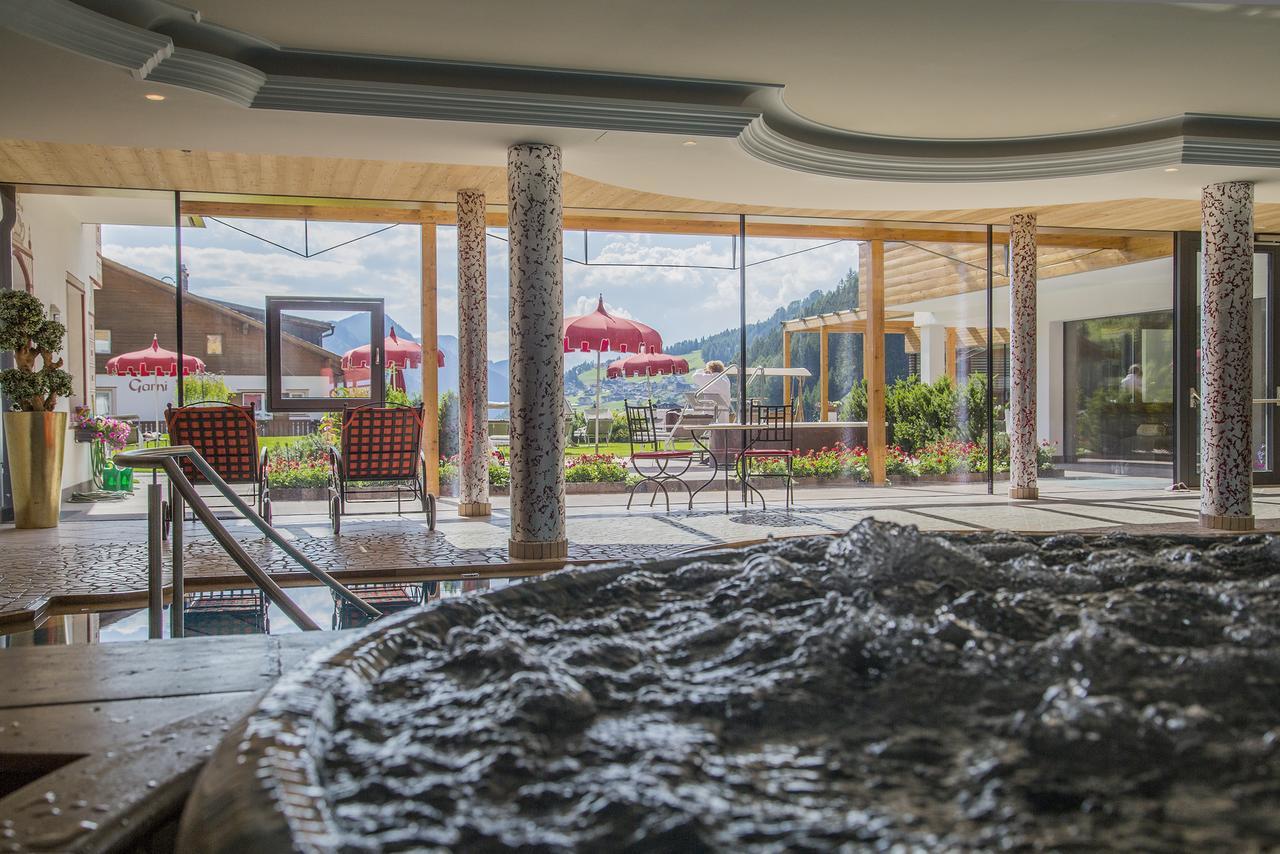 Hotel Welponer Selva di Val Gardena Exterior photo